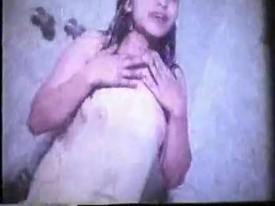 Reshma top to bottom nude scene