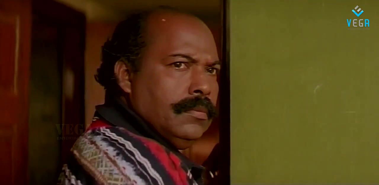 Roshini in Bikini Yamam HD