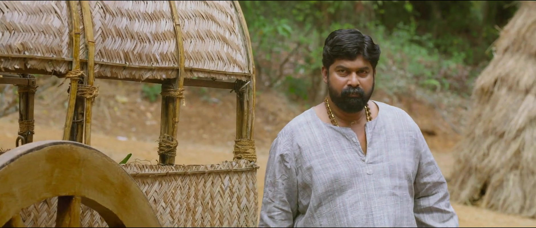 Samyuktha Menon Aanum Pennum Hot Scenes Compilation