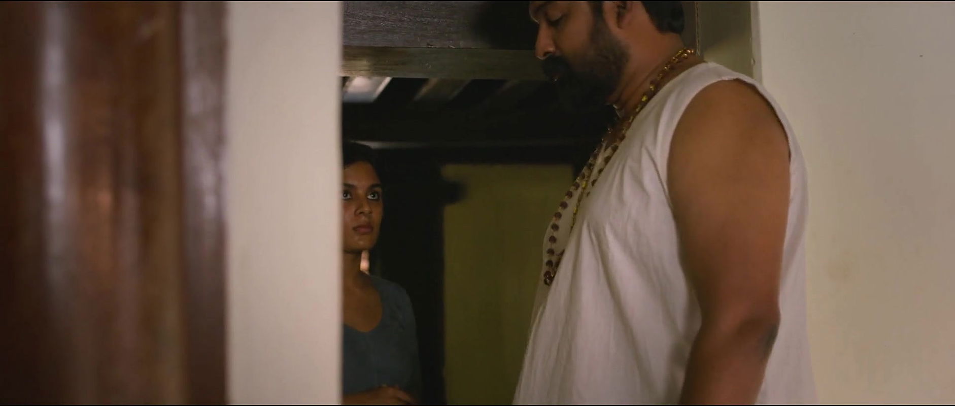 Samyuktha Menon Aanum Pennum Hot Scenes Compilation