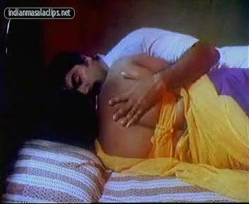 Uma Ultimate Saree Bed