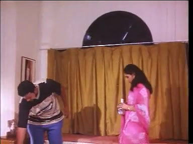 unnimaya aalolamkili Reshma First Night