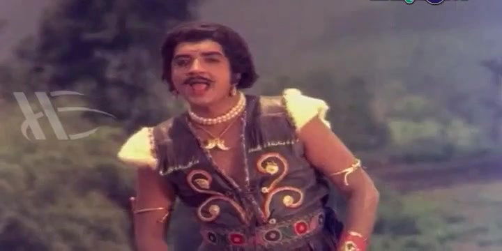 Veteran Mallu Hot Bath in river