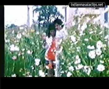 y_shakunknown_indianmasalaclips_net_720032