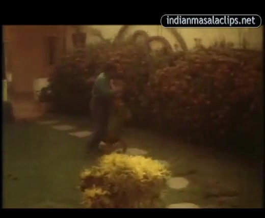 y_unknown_indianmasalaclips_net_435346