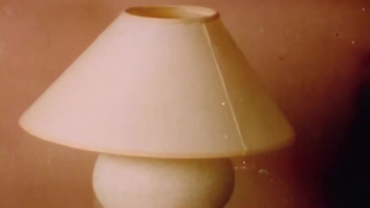 z Hot B grademovie Actress bath scene