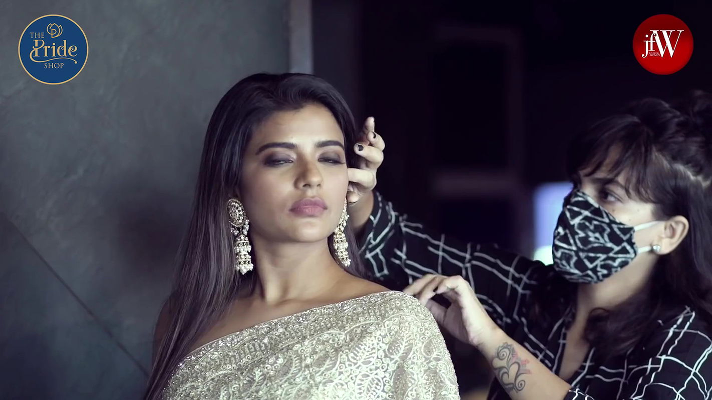 Aishwarya Rajesh Exclusive Cover Shoot   BTS   JFW Photo Shoot