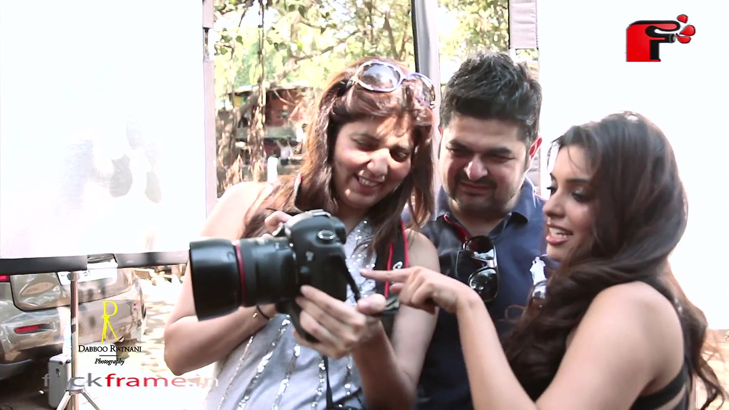 Asin Back Bare Sexy Photoshoot