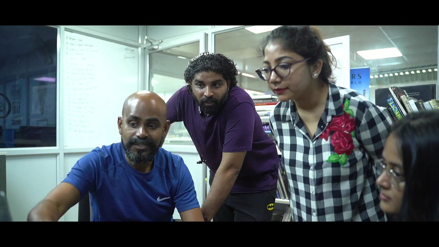 Biggboss Fame Yashika Aannand _ Photoshoot by International Photographer Dr. L Ramachandran ( 1080 X 1920 )