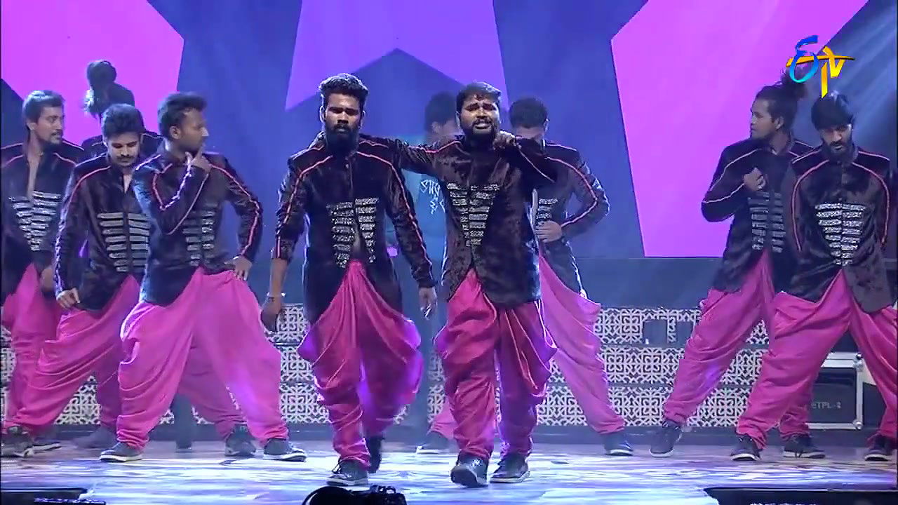 Bujjima Bujjima Song ¦ Shriya Sharma Dance Performance ¦ Super Masti ¦ Nizamabad ¦ 4th June 2017