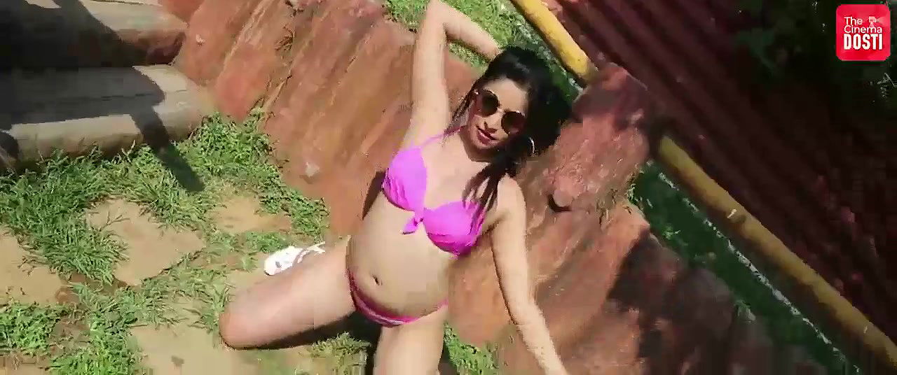 Desi Bikini Girls.mkv