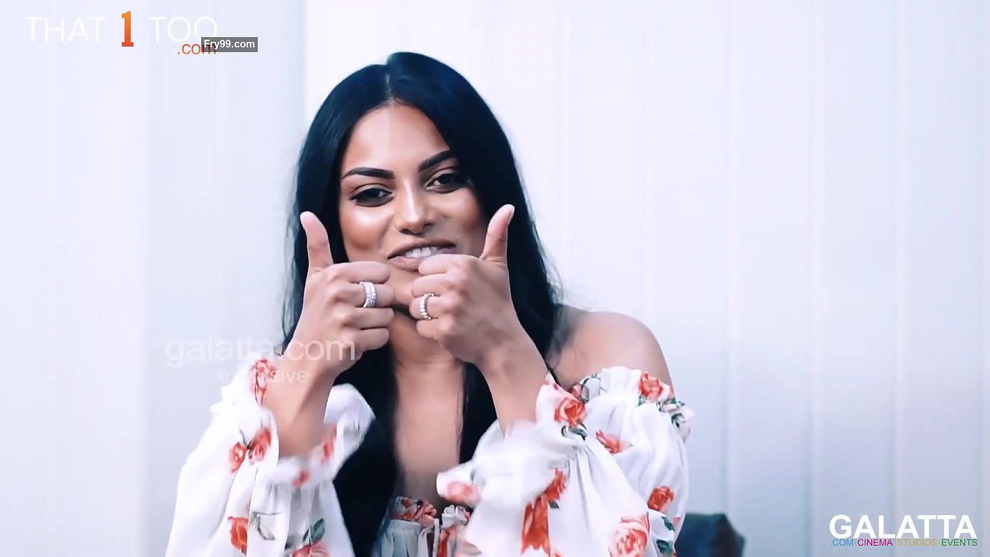 HOT_ Bigg Boss Sakshi Agarwals Photoshoot Raises The