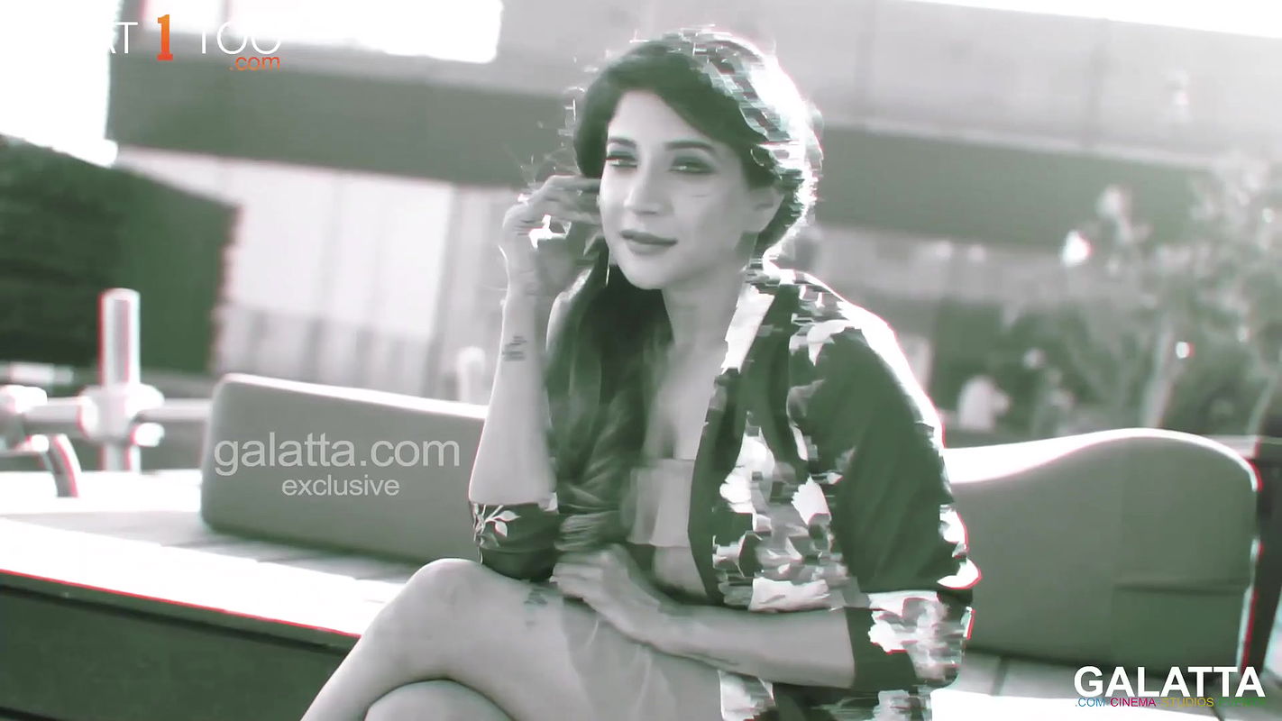 HOT_ Bigg Boss Sakshi Agarwals Photoshoot Raises The