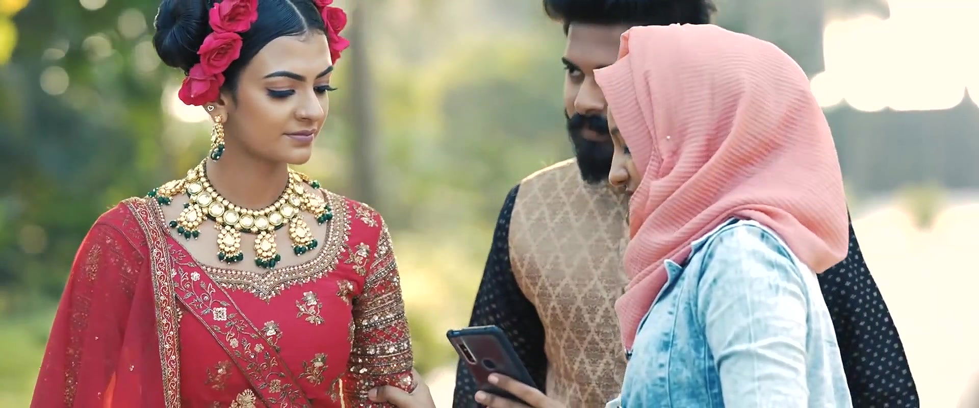 Iniya Hot Photoshoot