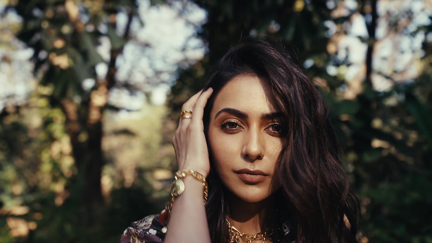 Rkul Prit Sing – Travl Pecock Mag (4K).mkv