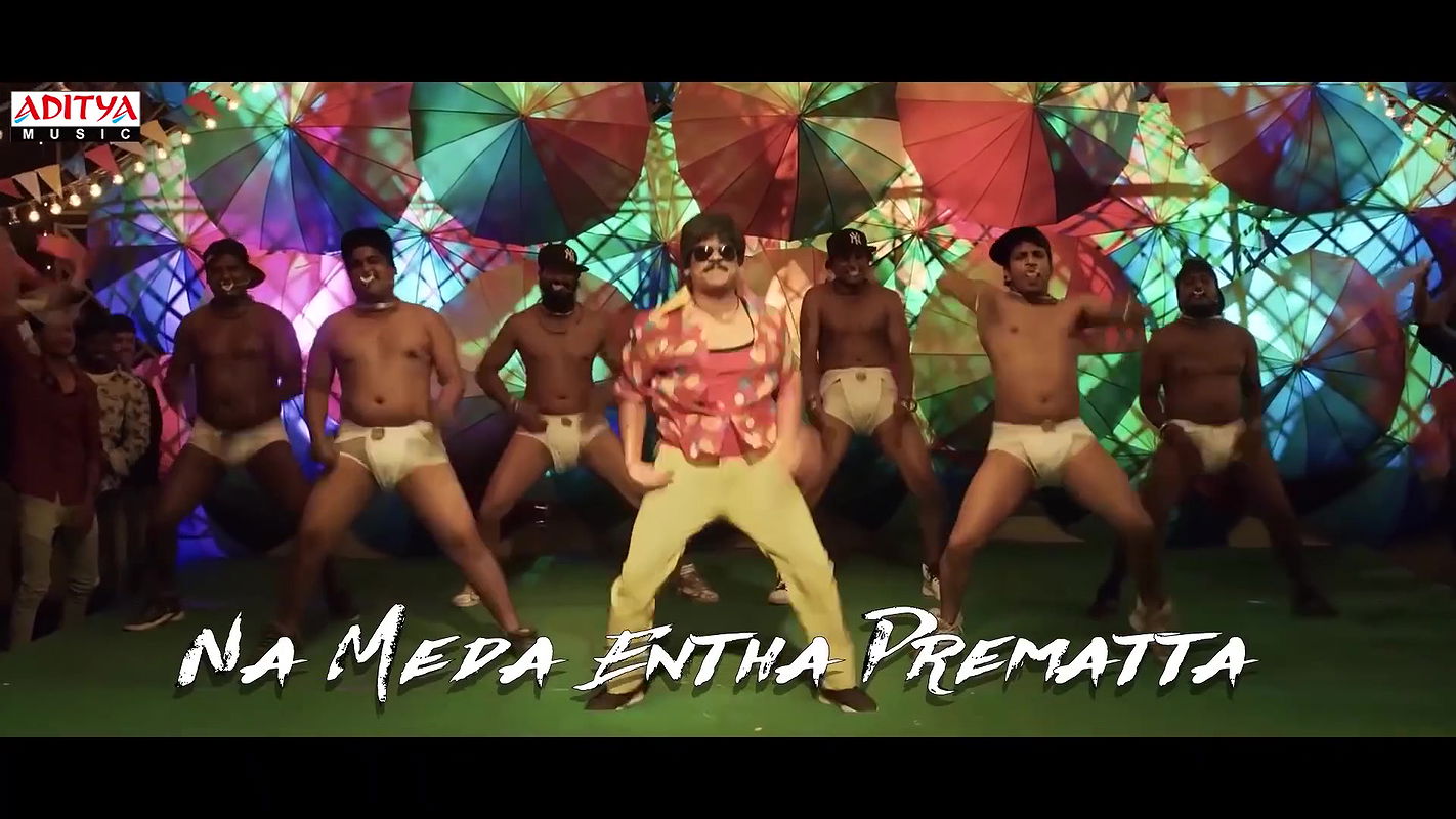 Shree Rapaka hot Cleavage and Navel show song