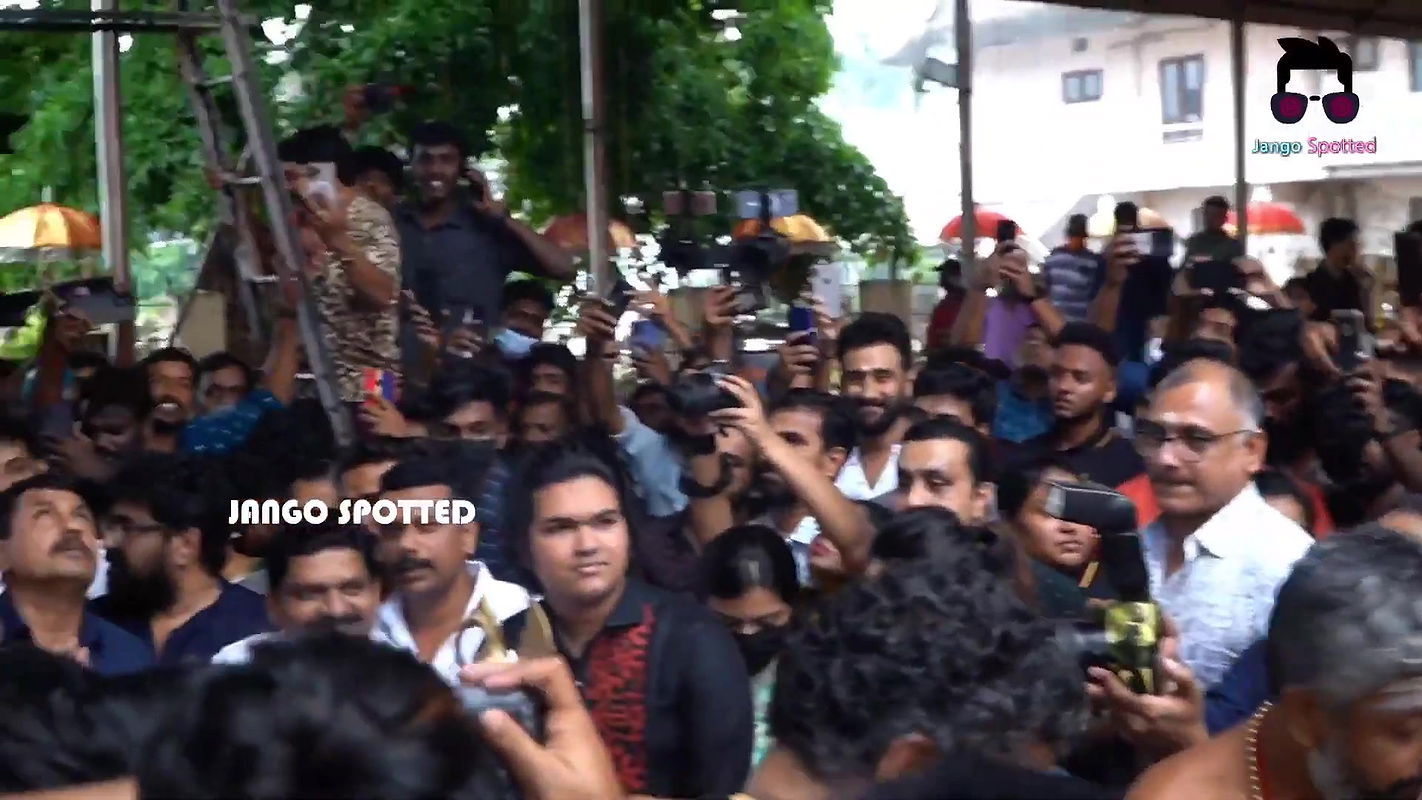 Tamannah Sexy Mlky Boobs & Back in String Blouse