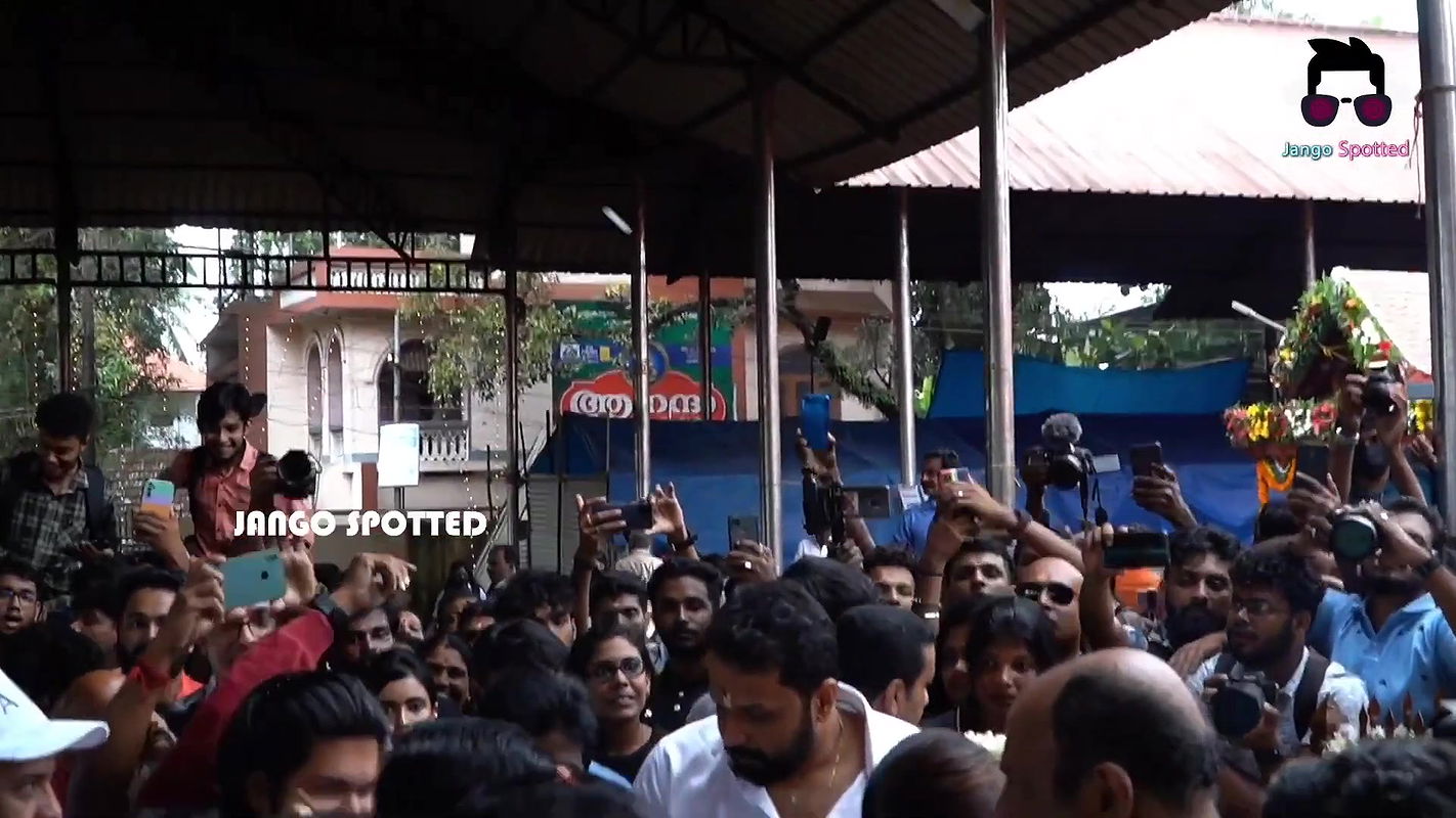 Tamannah Sexy Mlky Boobs & Back in String Blouse