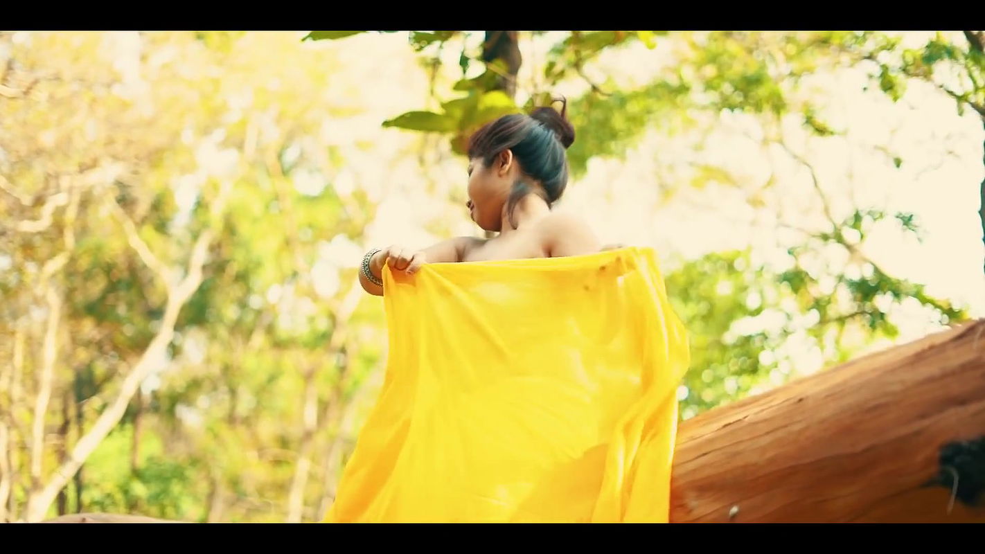 Uncut Monalisa big navel boobs ultra low hip chubby navel