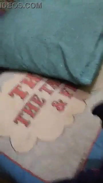 Cheater bhabhi talking on phone with clear hindi talking