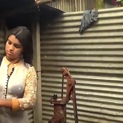 Bangladeshi Girl Hot Bath