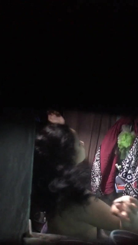 bhabhi-full-nude-at-night-wearing-underwear-go