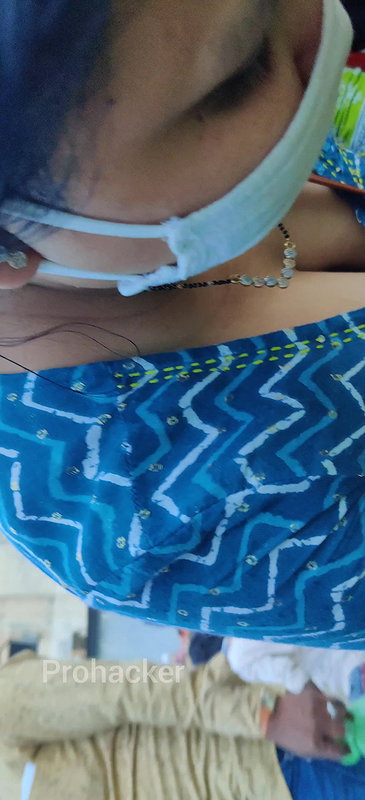 Blue suit bhabhi dip cleavage Part 1