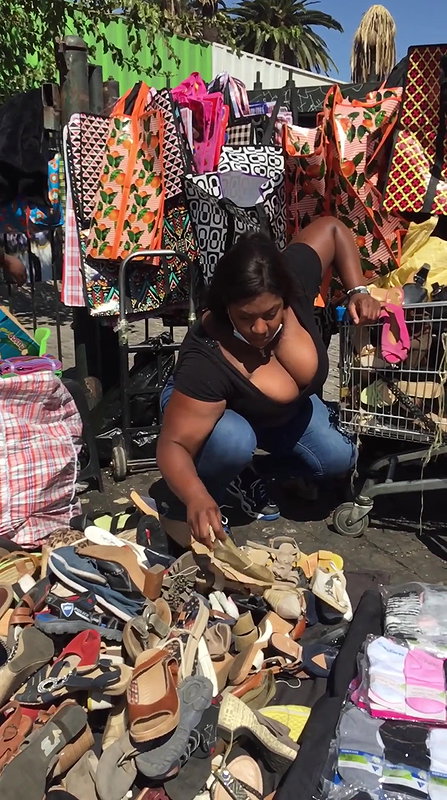 Chubby babe massive Boobs popping out of dress.MOV