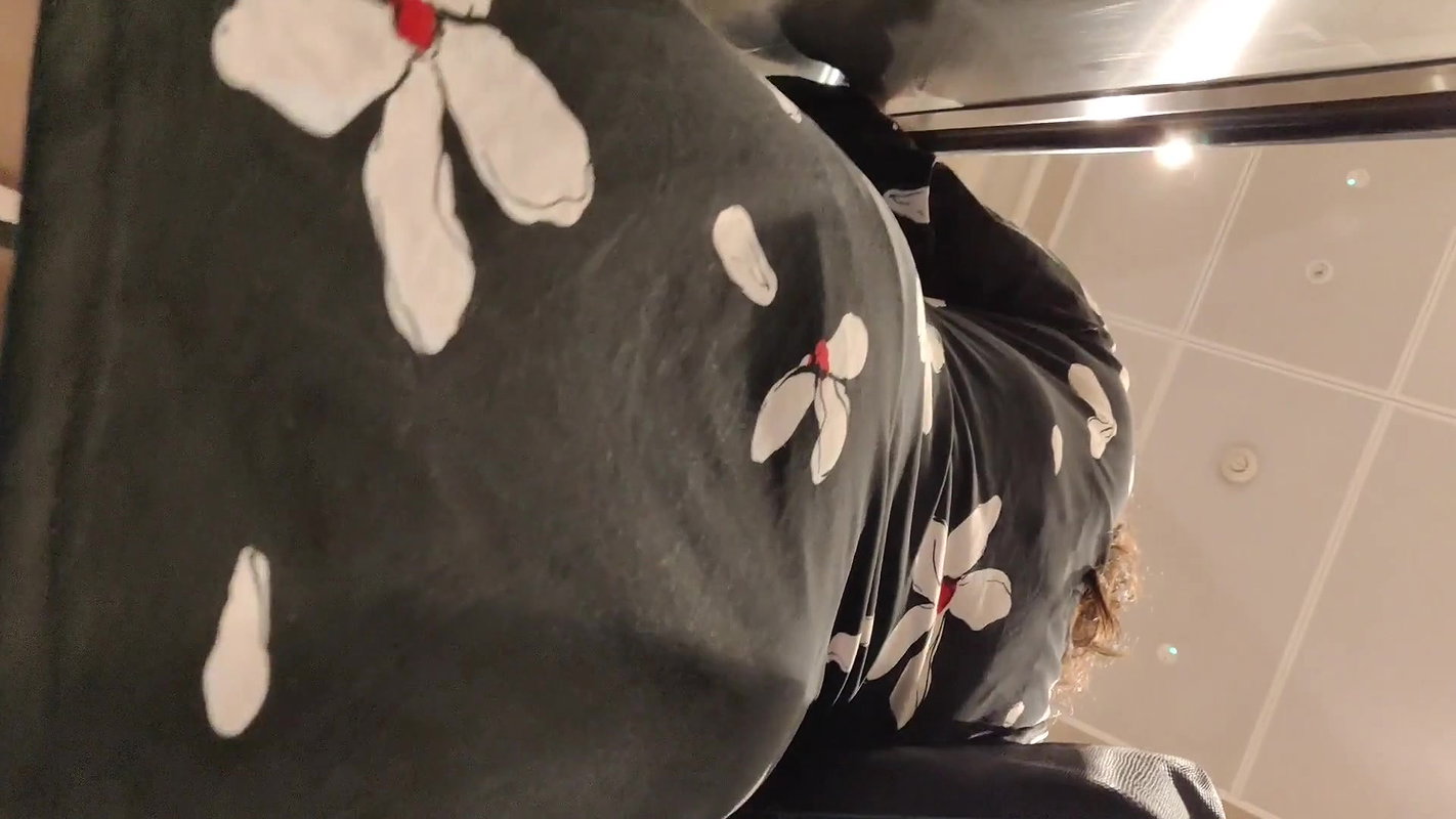 Desi babe black panty visible _ upskirt shot on escalator