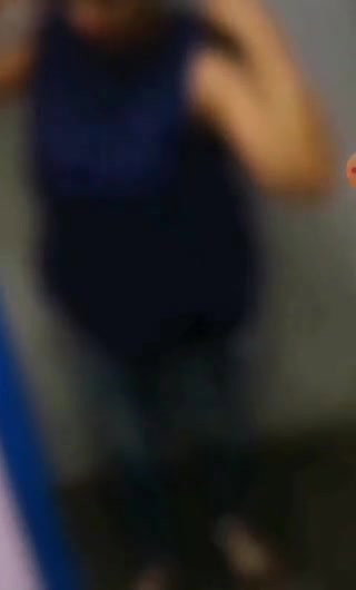 Desi babe caught in Bra Panty in trial room