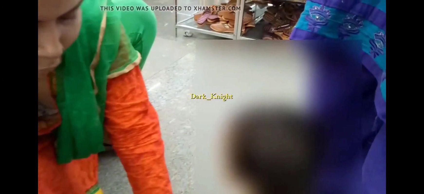 Desi babe huge cleavage and boob show in store