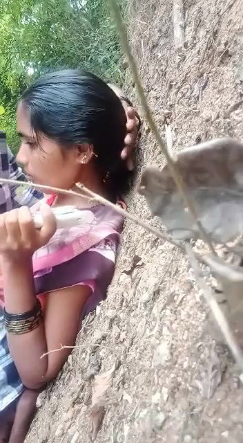 Desi bahbhi Outdoor Fucking