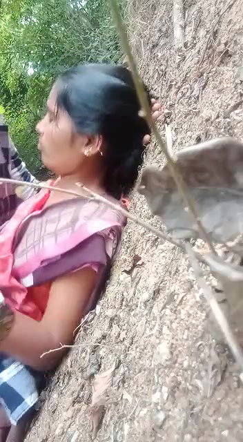 Desi bahbhi Outdoor Fucking