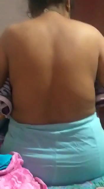 Desi bhabhi nude captured