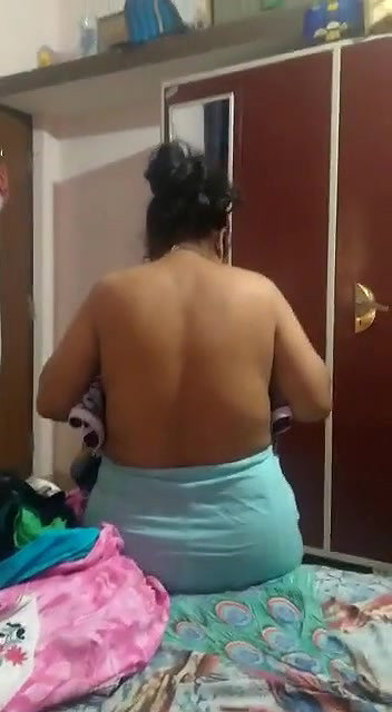 Desi bhabhi nude captured