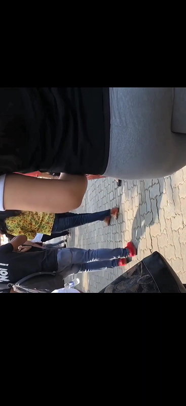 Desi college babe Round swinging ASS and panty impression visible in tight pants