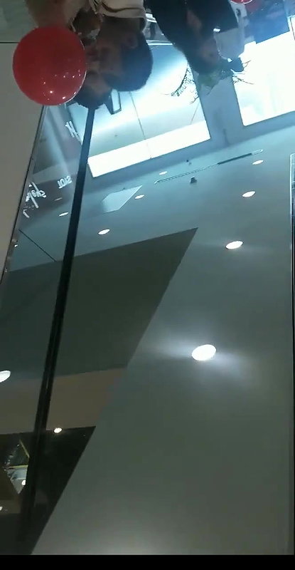 Desi Cute Chick Upskirt