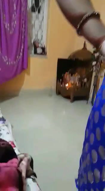 Desi lovers in hotel room