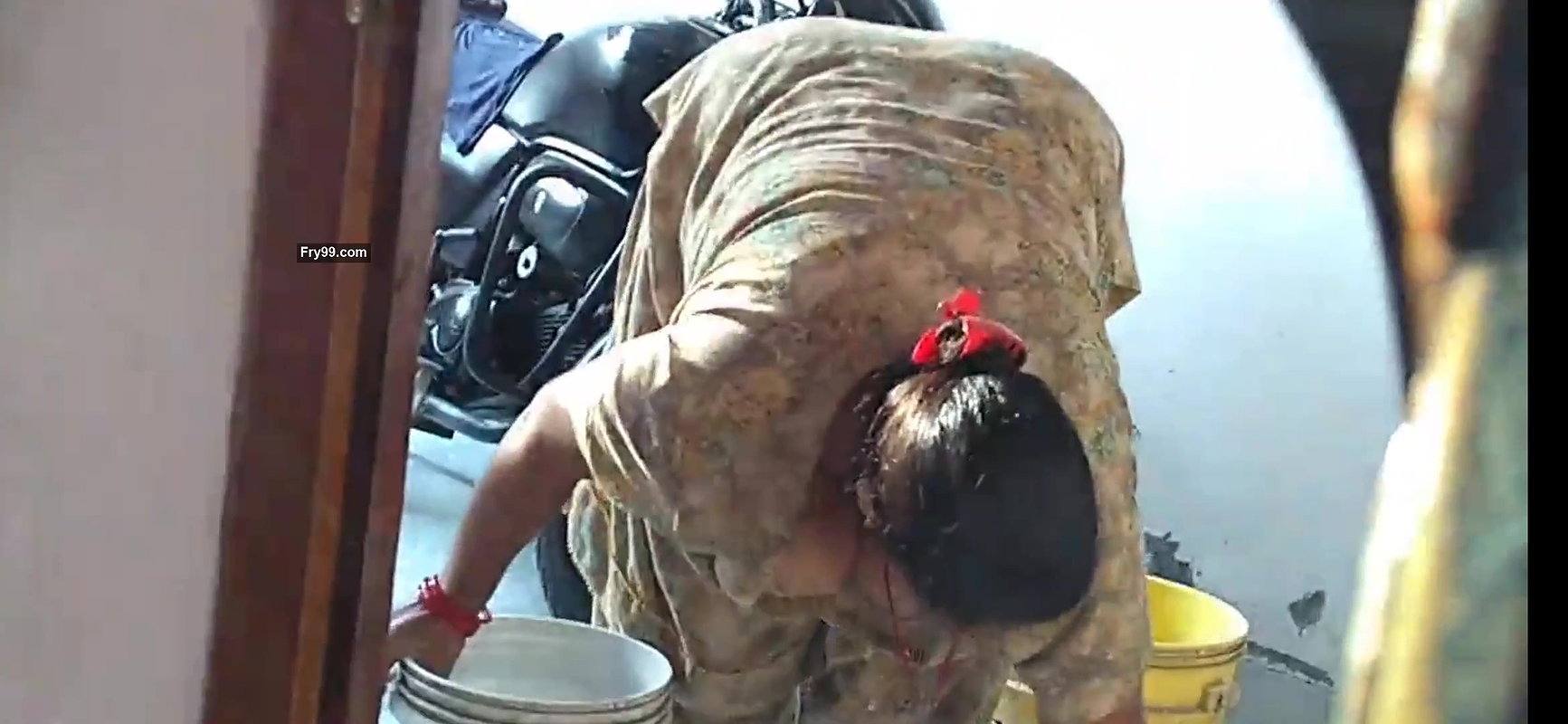 Desi maid downblouse – huge hanging melons display