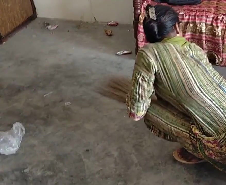 Desi Maid