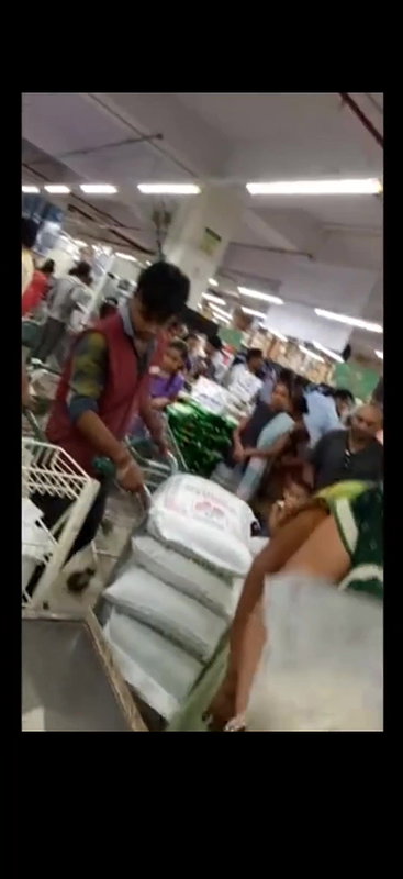 Desi milf awesome cleavage and boobs closeup in supermarket