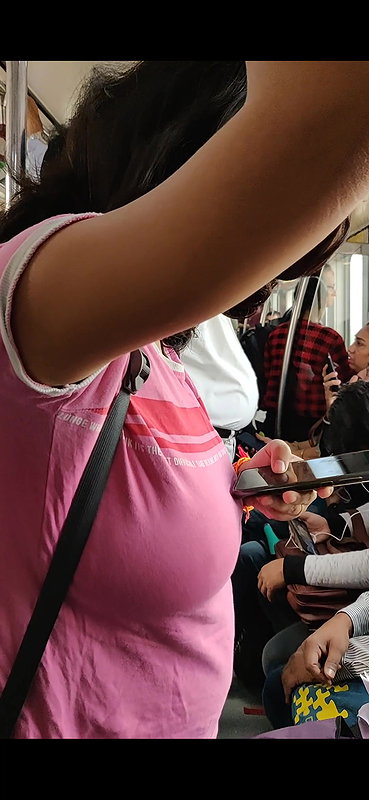 Desi young babe heavy round boobs closeup