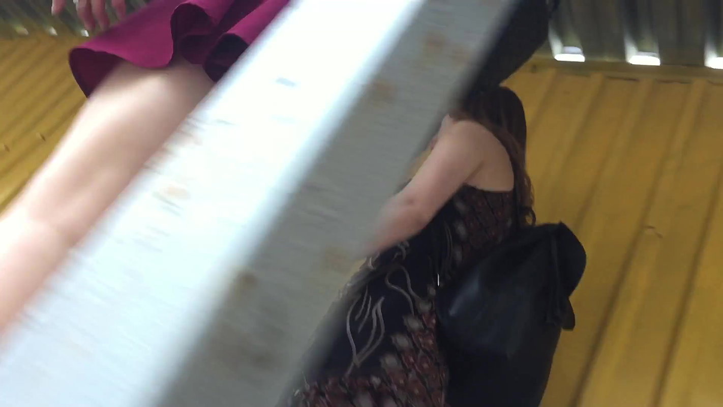 Full ass cheeks visible in flying short skirt (HD capture)