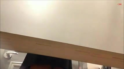 hidden cam in ladies trial room