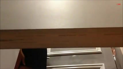 hidden cam in ladies trial room