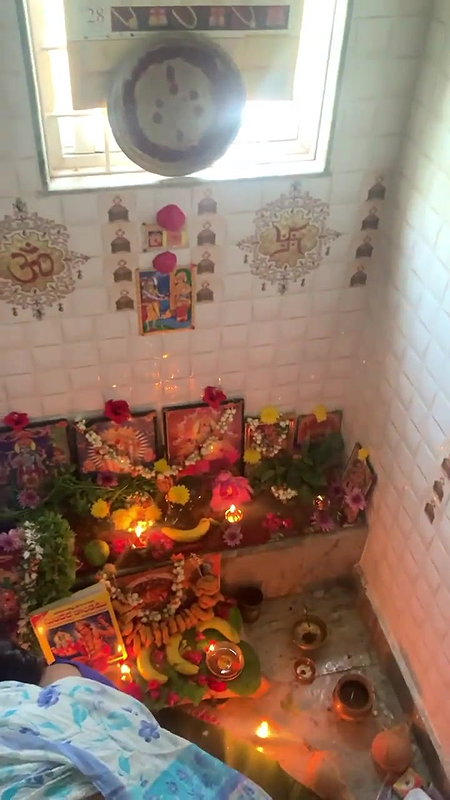 Maami ass kundi bending pooja as5