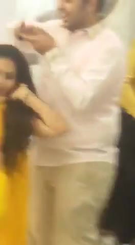 Mast Big Booby Girl Party Dance Showing Cleavage