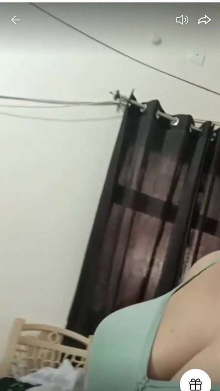 Mature Bhabi in Bra Teasing on Tango Live with Dirty Talk