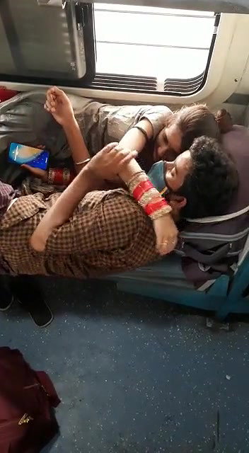 Newly Married Desi Couple Romance Smooching and Boobs Pressing in Train