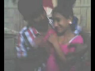saharanpur girl kissing and boobs pressed